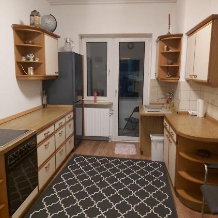 1 Zimmerwohnung Mit Kueche, Balkon Und Badezimmer In Duesseldorf Apartmen Esterno foto