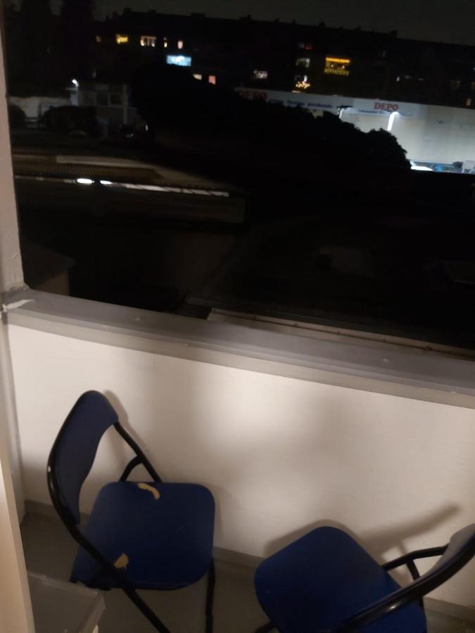 1 Zimmerwohnung Mit Kueche, Balkon Und Badezimmer In Duesseldorf Apartmen Esterno foto